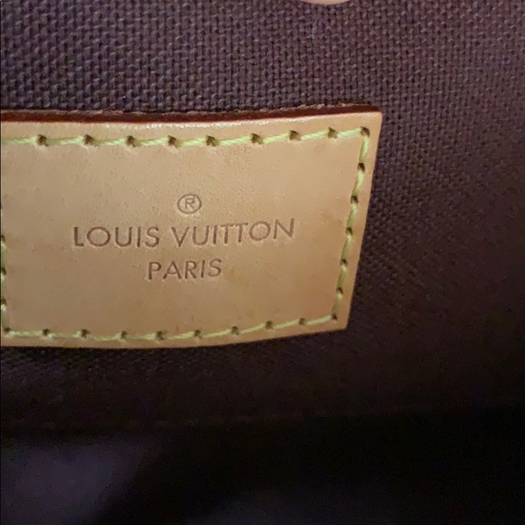 Authentic Favorite MM Monogram - Picture 6 of 13